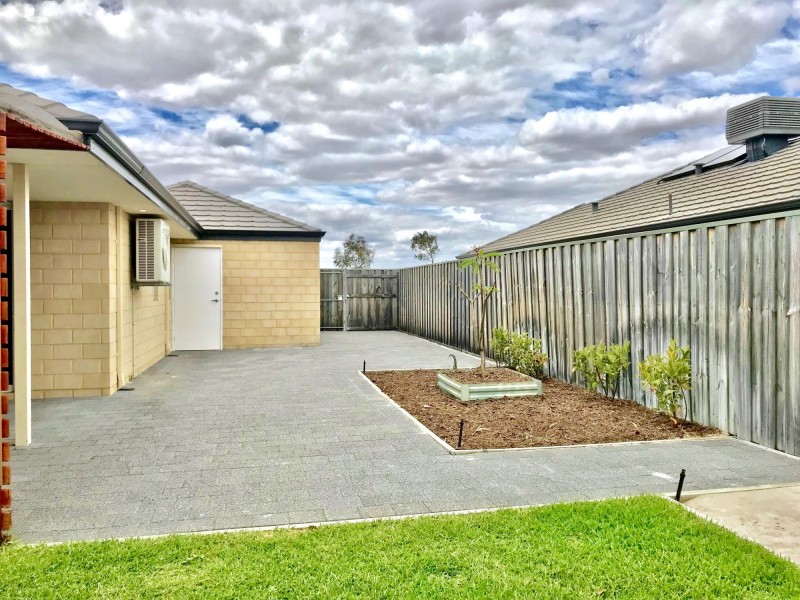 53 Chandala turn, Ellenbrook WA 6069