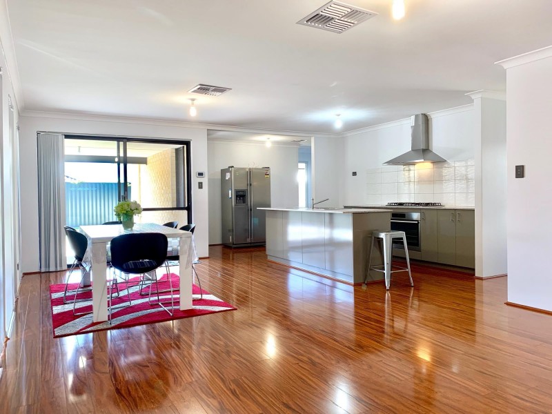 100 Semerwater Crescent, Aveley WA 6069