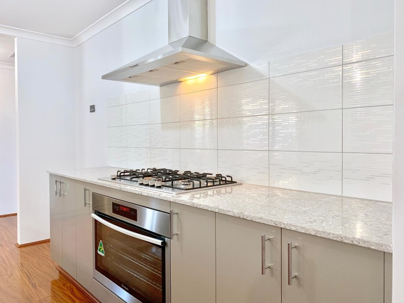 100 Semerwater Crescent, Aveley WA 6069