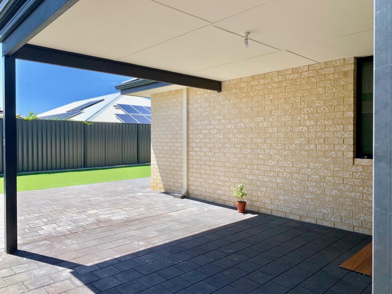 100 Semerwater Crescent, Aveley WA 6069