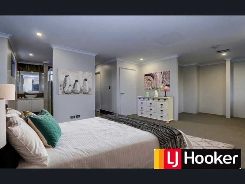 6 Dovestone Road, Aveley WA 6069