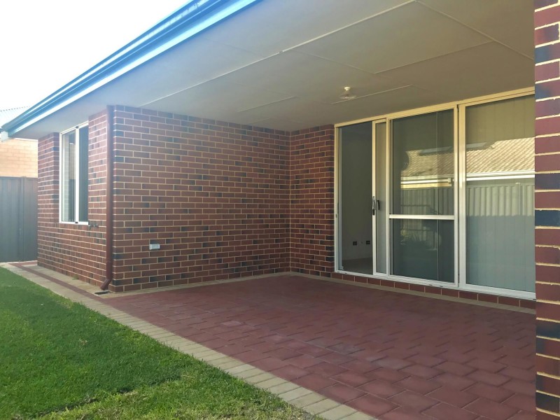 11 Meniscus Street, Aveley WA 6069