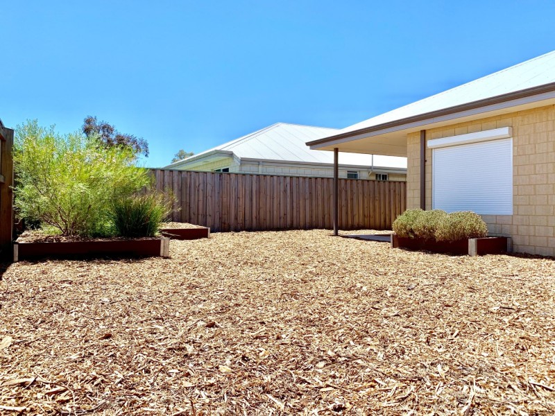 9 Bergala Drive, Ellenbrook WA 6069