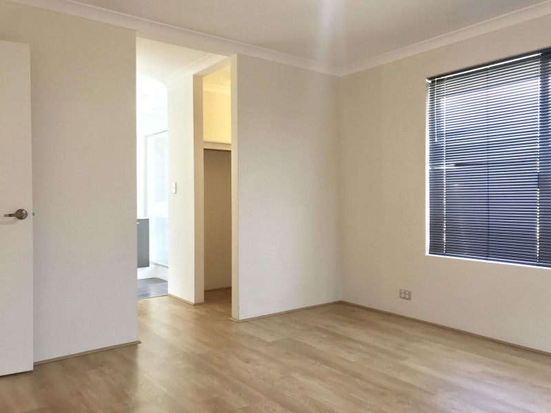 54 Farmaner Parkway, Ellenbrook WA 6069