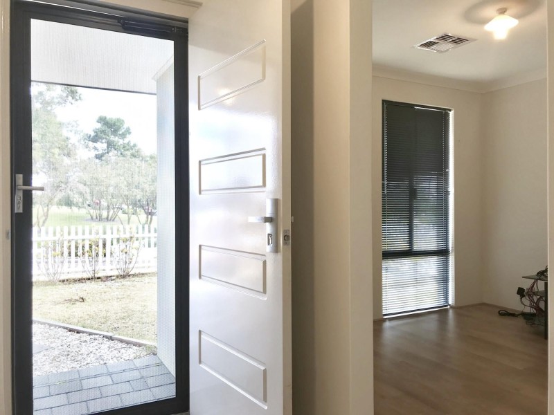 54 Farmaner Parkway, Ellenbrook WA 6069