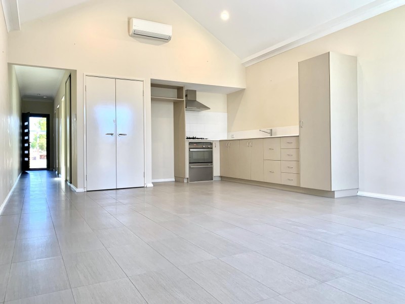42 Delapre Drive, Ellenbrook WA 6069