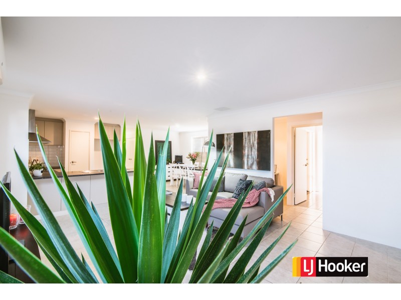 20 Botany Parade, Ellenbrook WA 6069