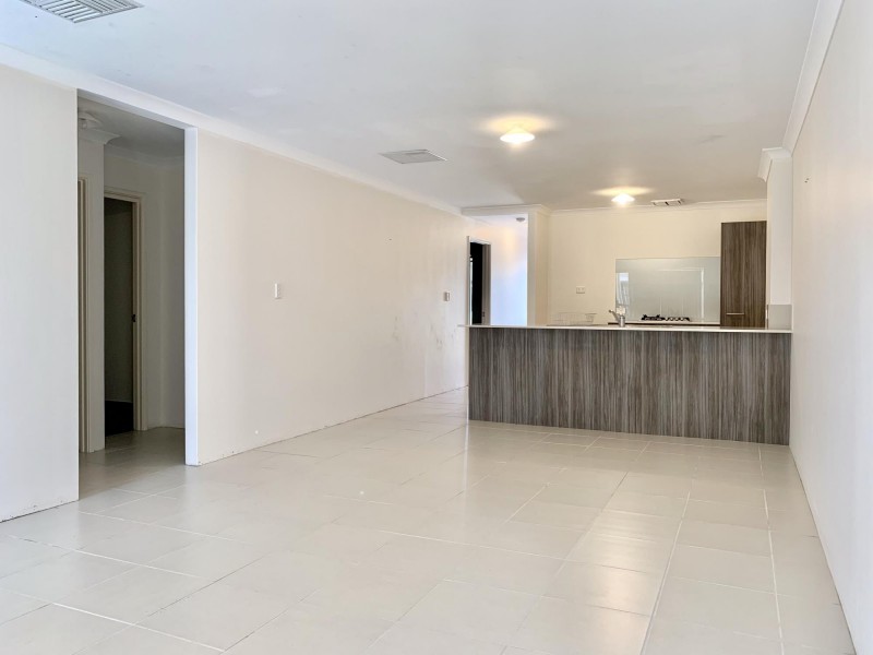7 Tilbrook Rise, Ellenbrook WA 6069