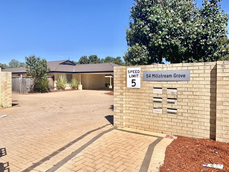 2/54 Millstream Grove, Ellenbrook WA 6069