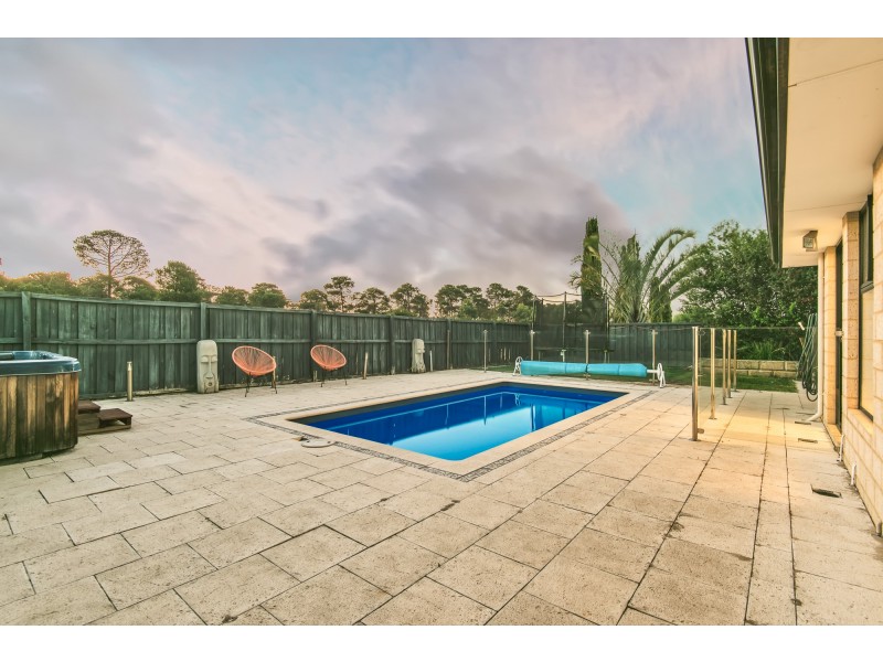 38 Valinco Ave, Ellenbrook WA 6069