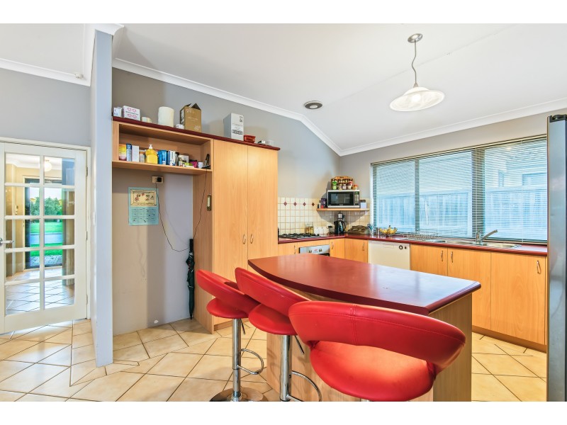 38 Valinco Ave, Ellenbrook WA 6069