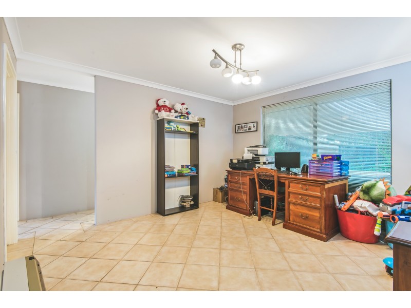 38 Valinco Ave, Ellenbrook WA 6069