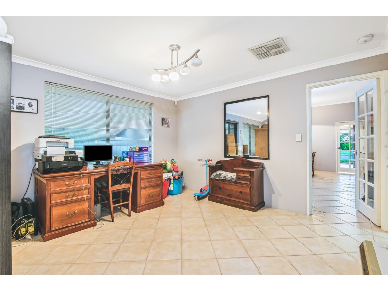 38 Valinco Ave, Ellenbrook WA 6069