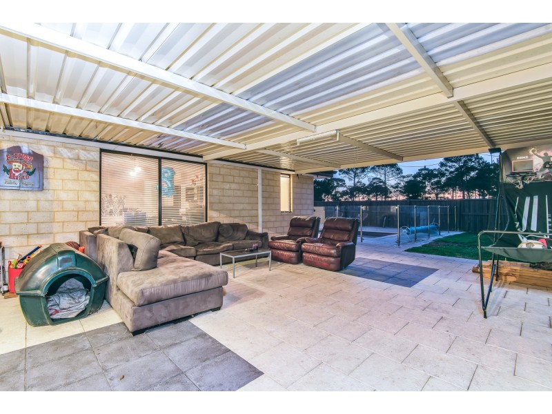 38 Valinco Ave, Ellenbrook WA 6069