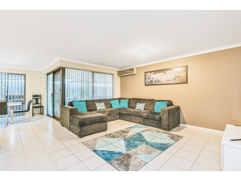 20 Jervis Drive, Ellenbrook WA 6069