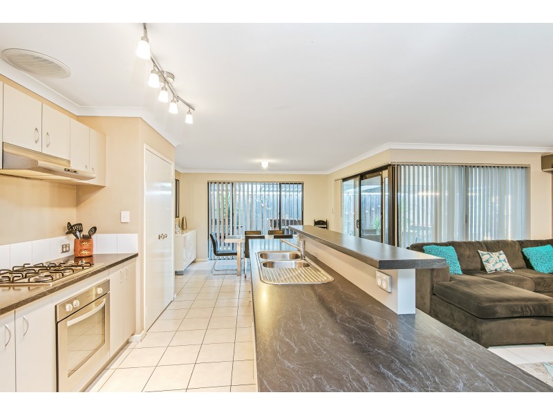 20 Jervis Drive, Ellenbrook WA 6069