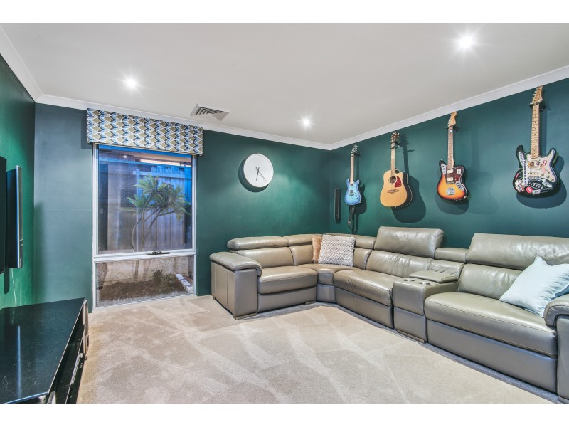 135 Elmridge Parkway, Ellenbrook WA 6069