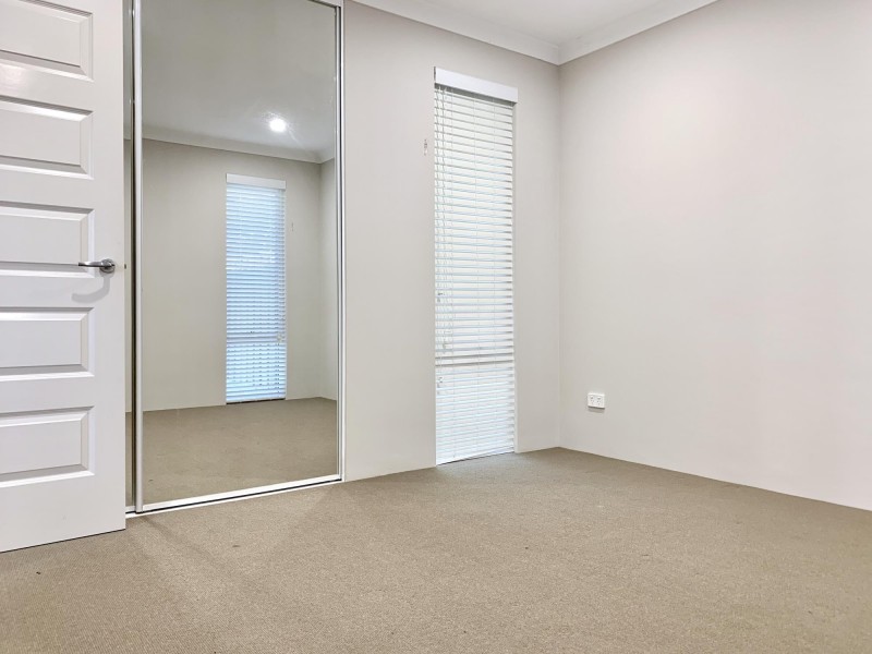 14 Elmridge Parkway, Ellenbrook WA 6069