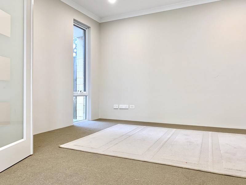 14 Elmridge Parkway, Ellenbrook WA 6069