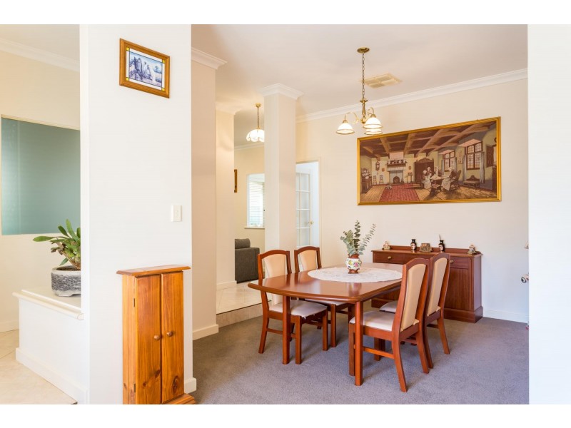 14 Bollinger Close, The Vines WA 6069