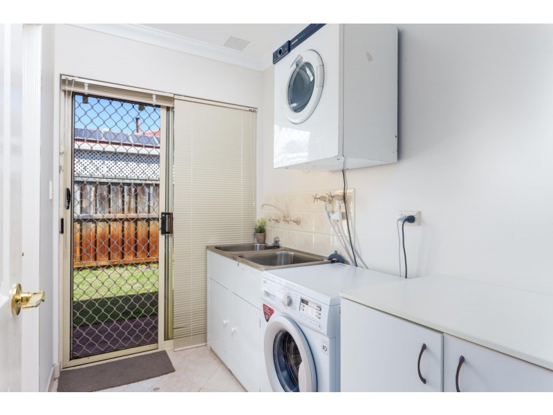 14 Bollinger Close, The Vines WA 6069