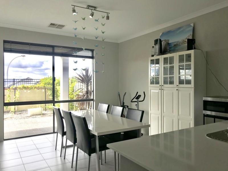 4/59 Ardmore Parade, Ellenbrook WA 6069