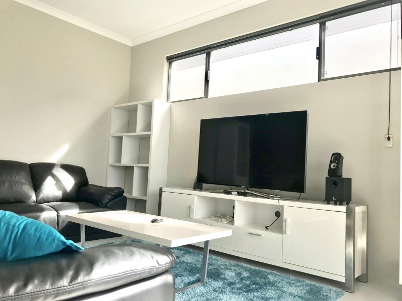 4/59 Ardmore Parade, Ellenbrook WA 6069