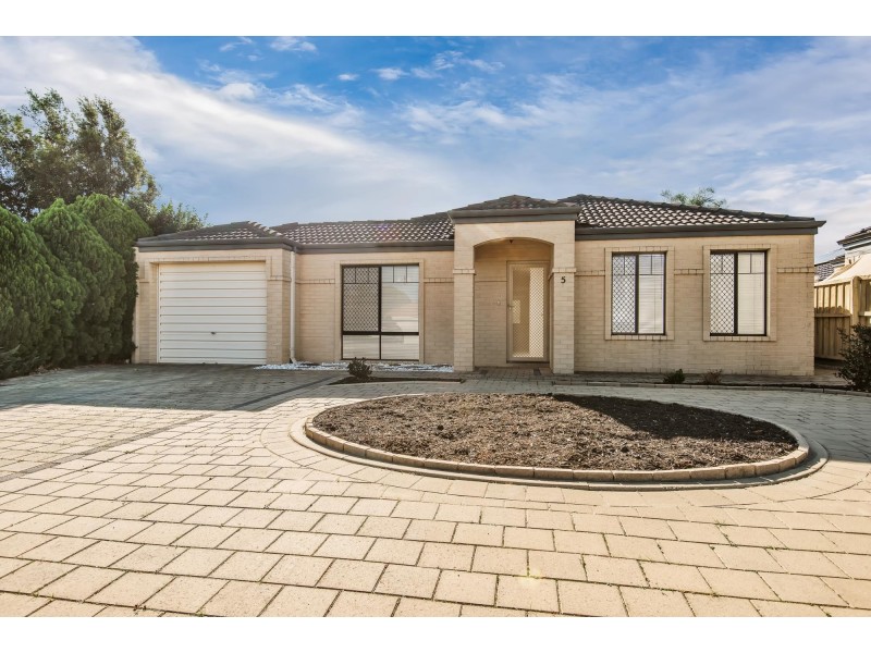 5 Portofino Turn, Ellenbrook WA 6069