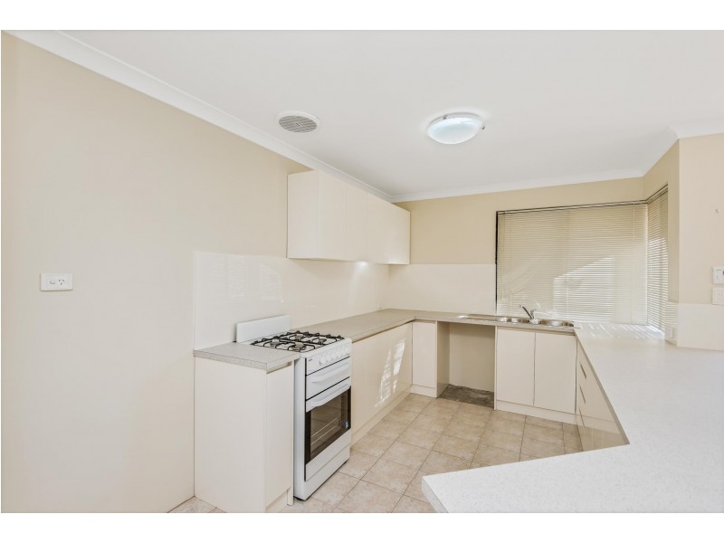 5 Portofino Turn, Ellenbrook WA 6069