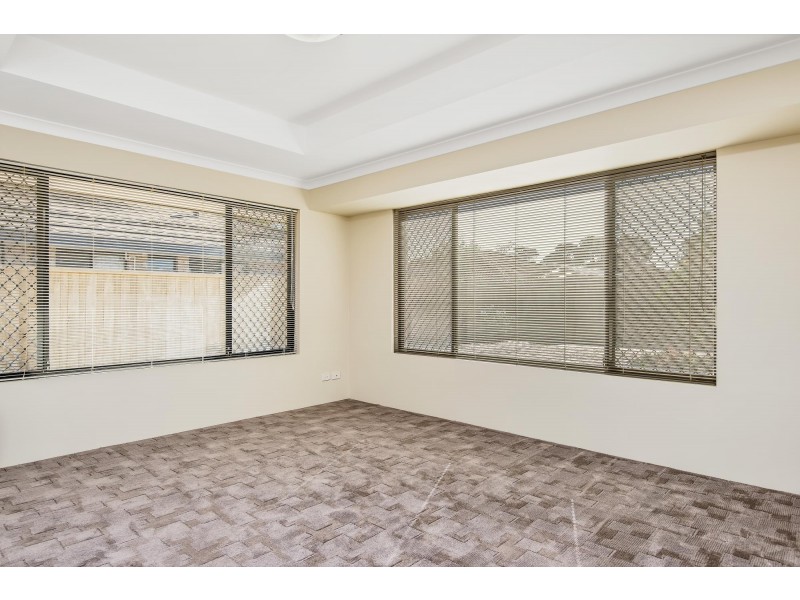 5 Portofino Turn, Ellenbrook WA 6069