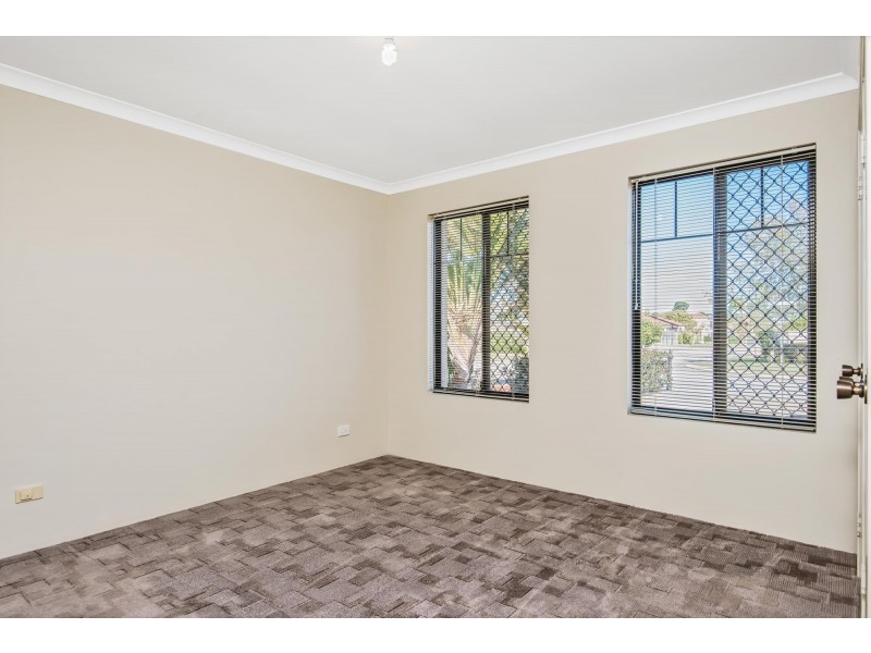 5 Portofino Turn, Ellenbrook WA 6069