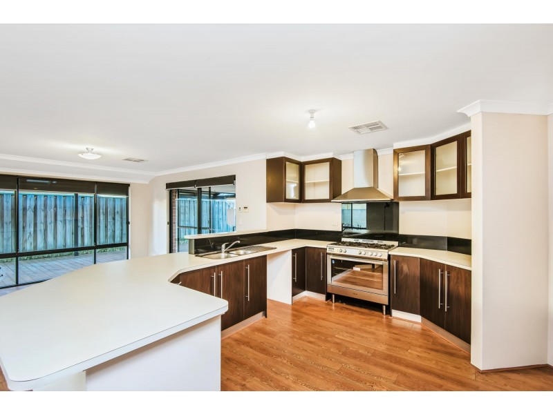 32 Oakhill Heights, Ellenbrook WA 6069