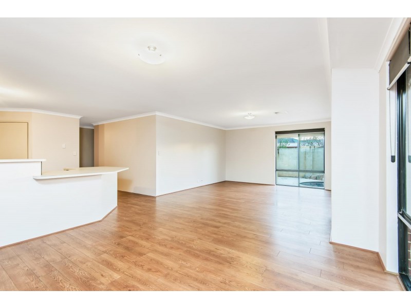 32 Oakhill Heights, Ellenbrook WA 6069