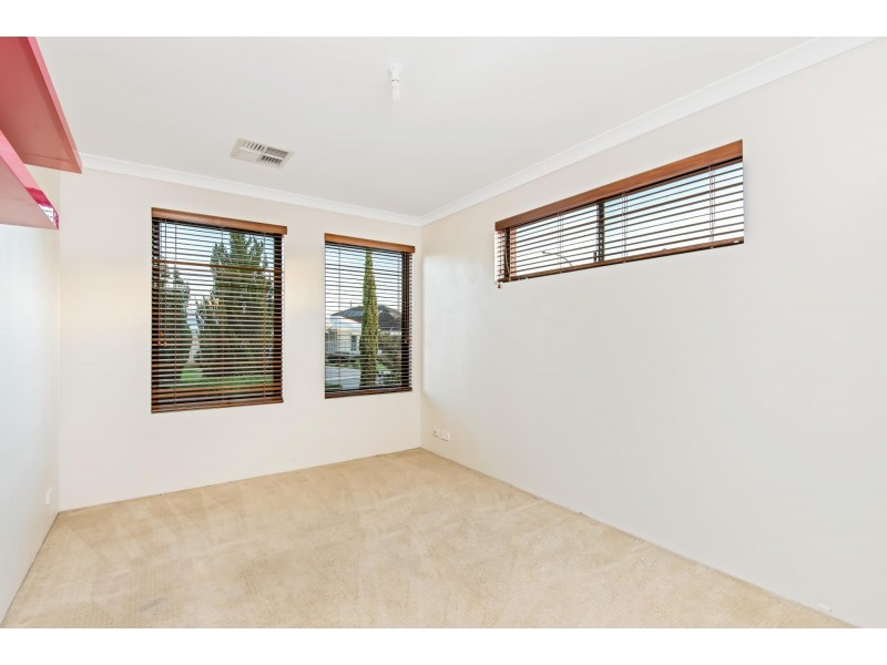 32 Oakhill Heights, Ellenbrook WA 6069