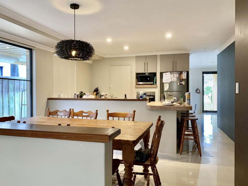 14 Portofino Turn, Ellenbrook WA 6069