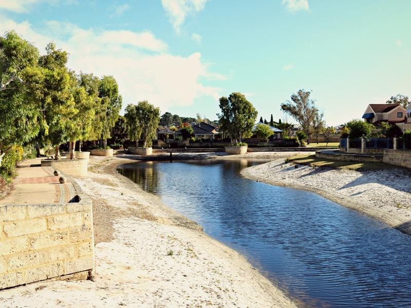 14 Portofino Turn, Ellenbrook WA 6069