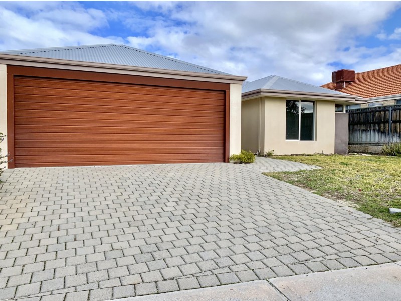 8 Leedon Drive, Ellenbrook WA 6069