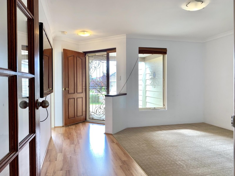 8 Leedon Drive, Ellenbrook WA 6069