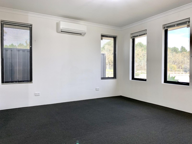 2 Gailey Way, Aveley WA 6069