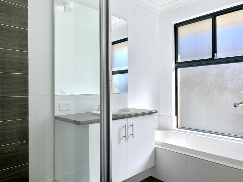 2 Gailey Way, Aveley WA 6069
