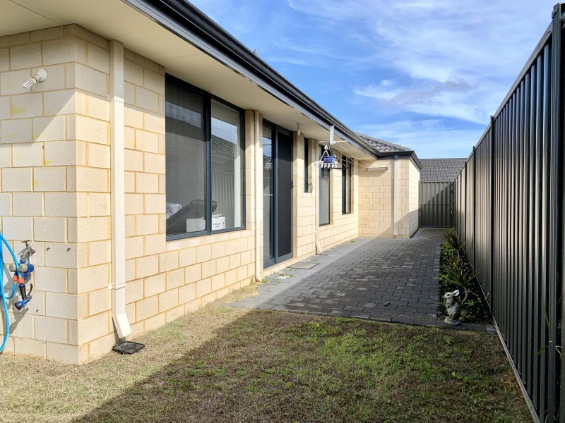 2 Gailey Way, Aveley WA 6069