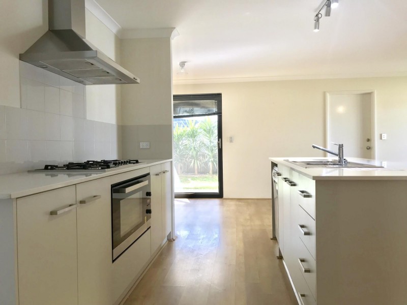 54 Farmaner Parkway, Ellenbrook WA 6069