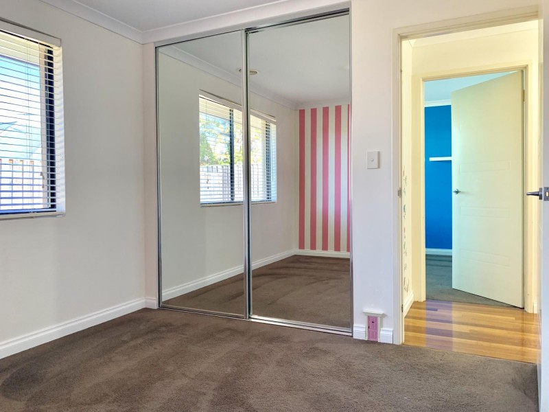 6 Dowlan Way, Ellenbrook WA 6069