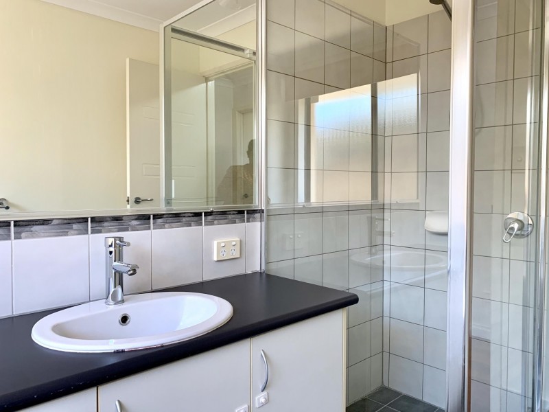 6 Dowlan Way, Ellenbrook WA 6069