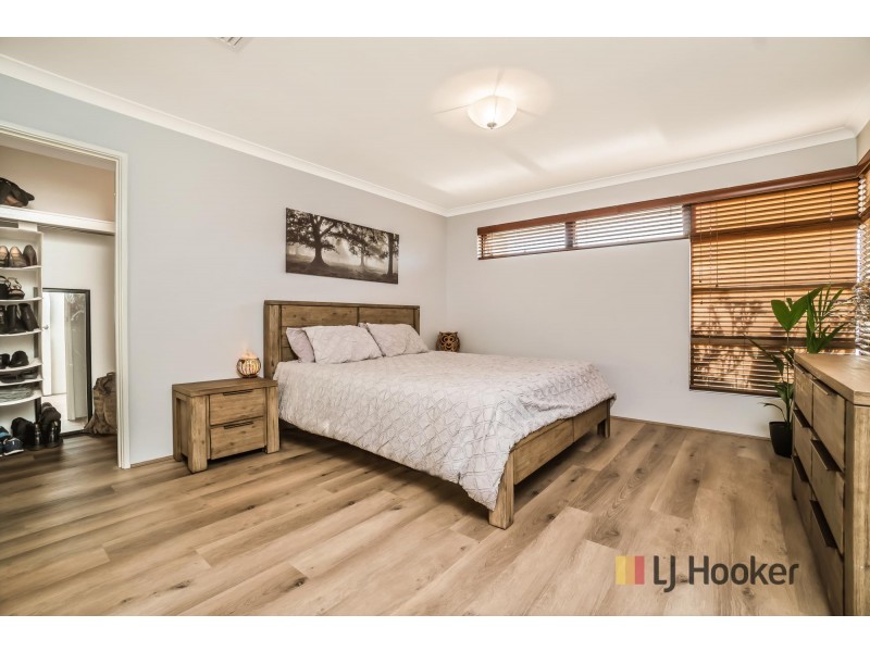 10 Kirkley Pass, Aveley WA 6069