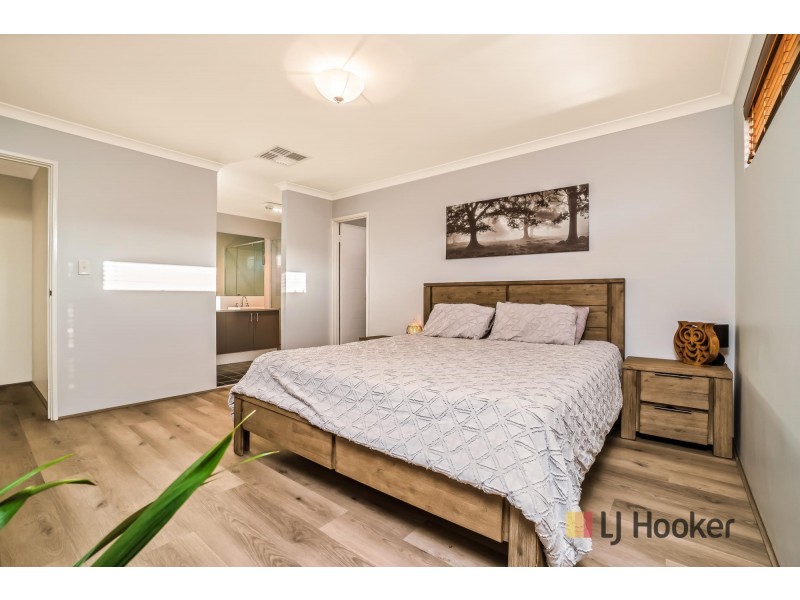 10 Kirkley Pass, Aveley WA 6069