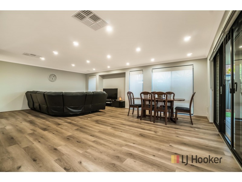 10 Kirkley Pass, Aveley WA 6069