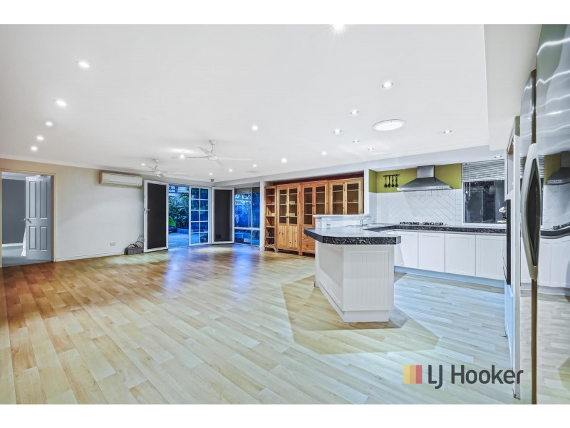 3 Halpin Circle, Ellenbrook WA 6069