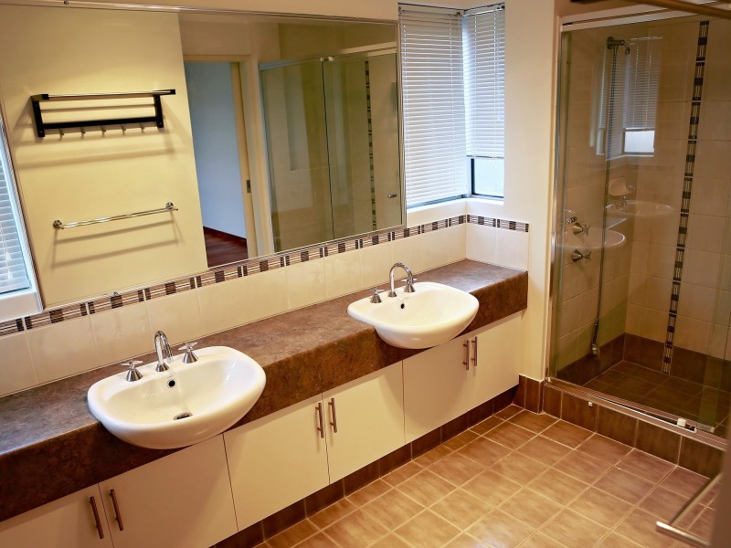 25 Kyneton Pkwy, Aveley WA 6069