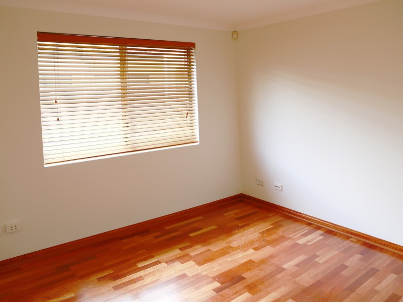 25 Kyneton Pkwy, Aveley WA 6069